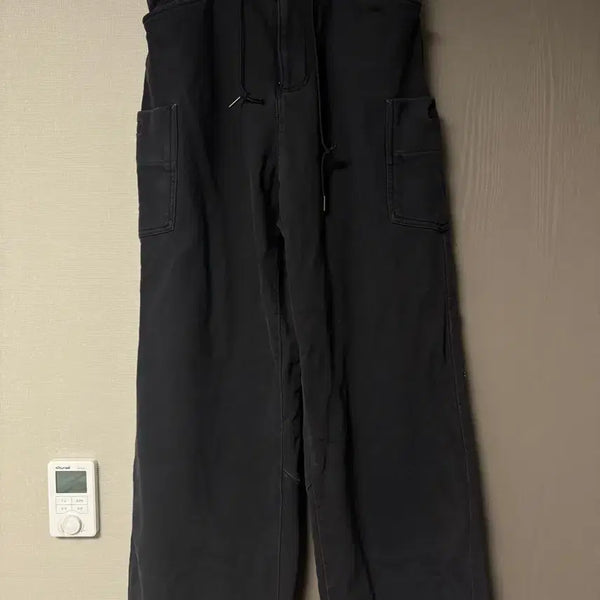 [BUNJANG] Polilu Sweat Pants / 폴리테루 스웻 팬츠