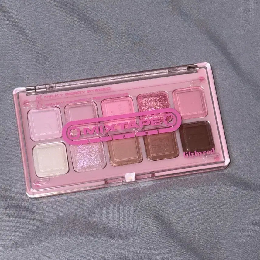 [BUNJANG] Lilybyred Mood Keyboard Palette 09 Milky Berry Stereo / 릴리바이레드 무드 키보드 팔레트 09 밀키베리 스테레오