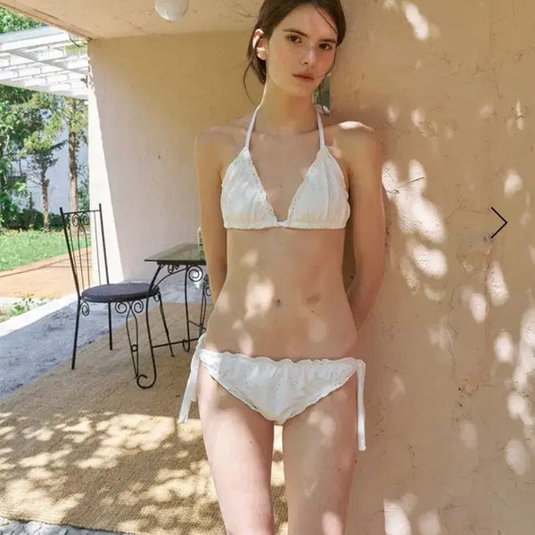 [BUNJANG] Lilycots Eyelet Bikini Set New / 릴리코츠 비키니 eyelet bikini set 새상품