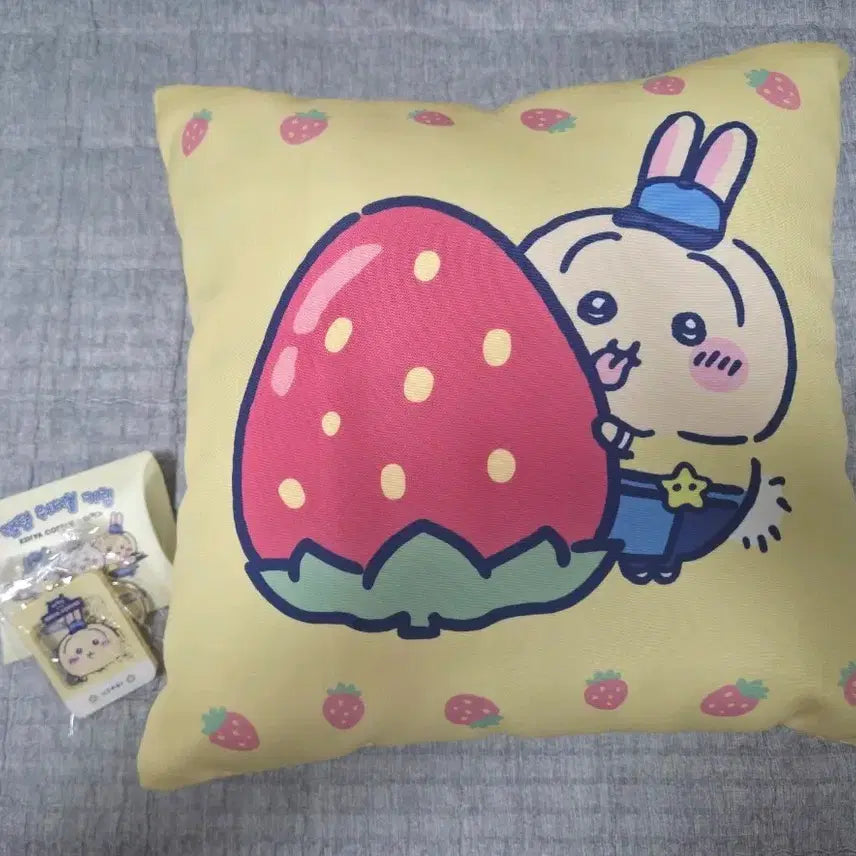 [BUNJANG] Cheekawa Usagi Cushion & Keychain Set / 먼작귀 이디야 우사기 쿠션 키링 치이카와