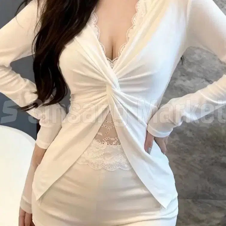 [BUNJANG] Lace See-Through Cardigan / [빠른발송] 긴팔사라레이스티 가을베스트 레이스 시스루 가디건 브이넥