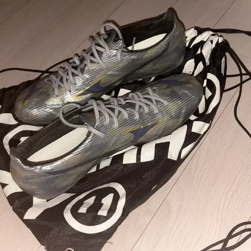 [BUNJANG] Mizuno Alpha 2 Elite AG 265mm Football Boots / 미즈노 알파2 엘리트ag 265사이즈(같은 사이즈나 260 축구화로 교환도 가능해요)