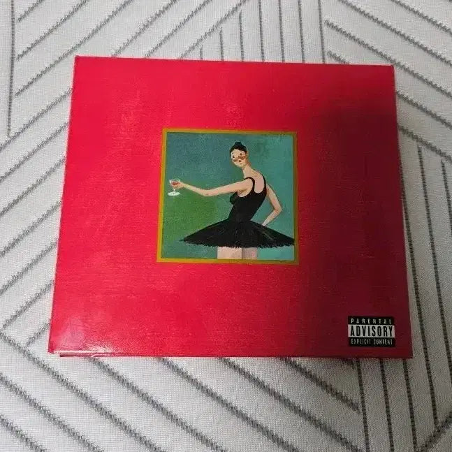 [BUNJANG] Kanye West 5th Album My Beautiful Dark Twisted Fantasy CD / 칸예 5집 cd mbdtf