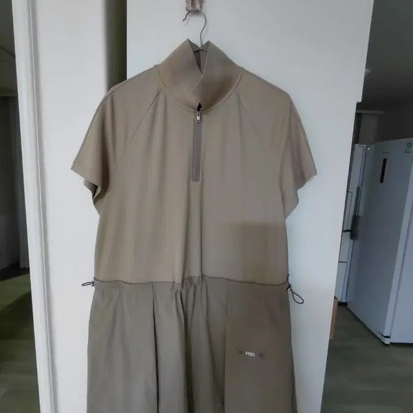 [BUNJANG] Hazzys Golf Women's Dress Beige / 여성헤지스골프원피스100