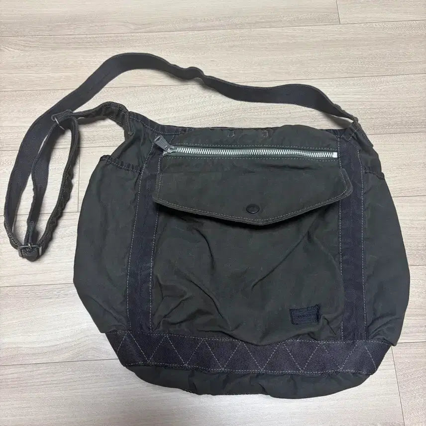 [BUNJANG] Porter Kragg Shoulder Bag Large / 포터 크래그 숄더백 라지