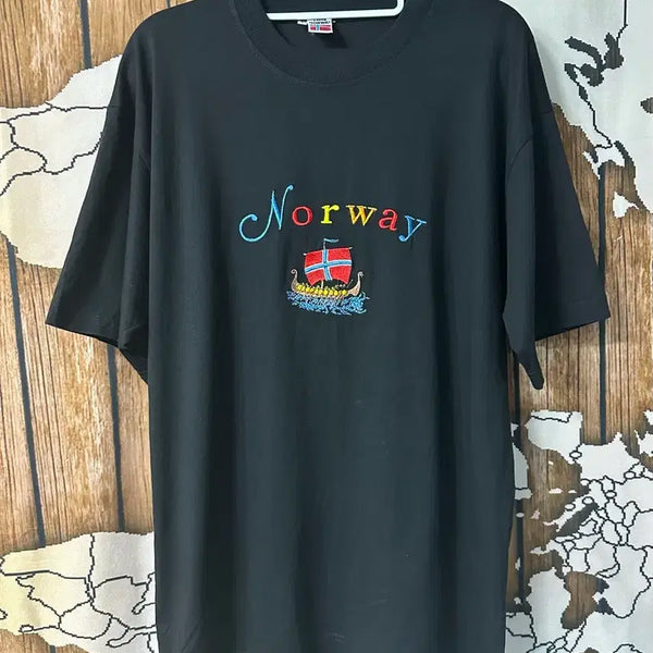 [BUNJANG] Norwegian Viking Ship Embroidered Retro T-Shirt L / 노르웨이 바이킹 선박 컬러풀 자수 레트로 티셔츠 L