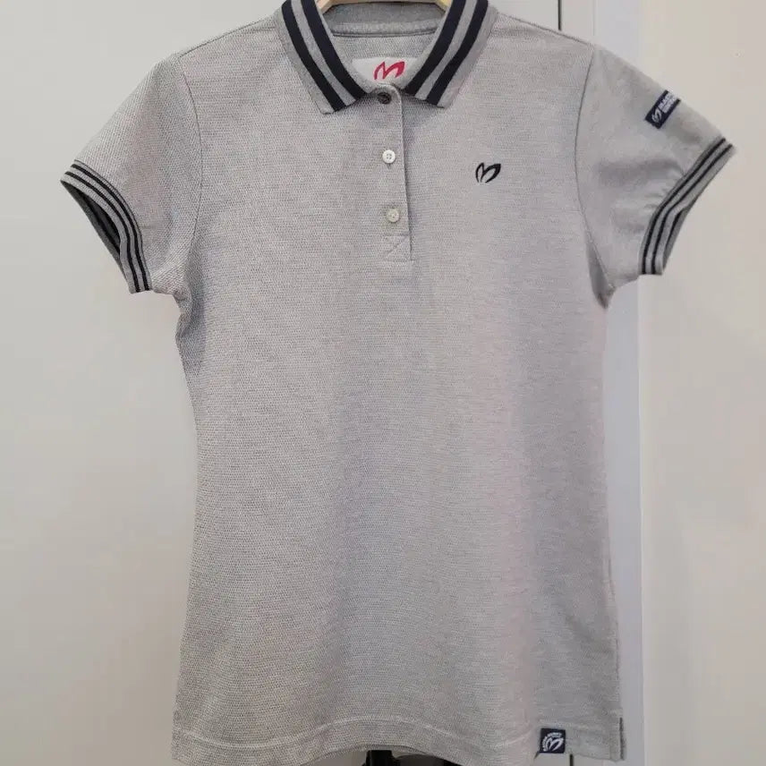 [BUNJANG] Master Bunny Edition Women's Golf Short-Sleeve Polo Shirt Grey Size 0 / 마스터바니 에디션 여성 골프 반팔 카라티 그레이 0사이즈 44~55