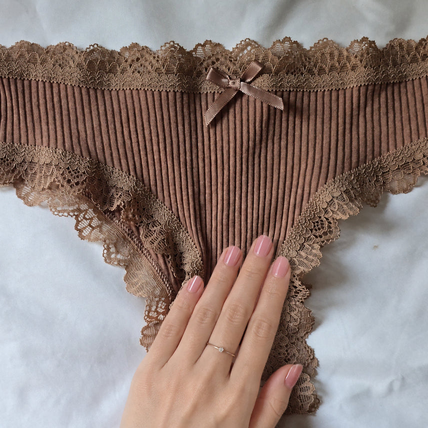 [BUNJANG] Ribbed Lace Brown Women's Panties (Used) / (중고) 골지 레이스 리본 브라운 여성팬티
