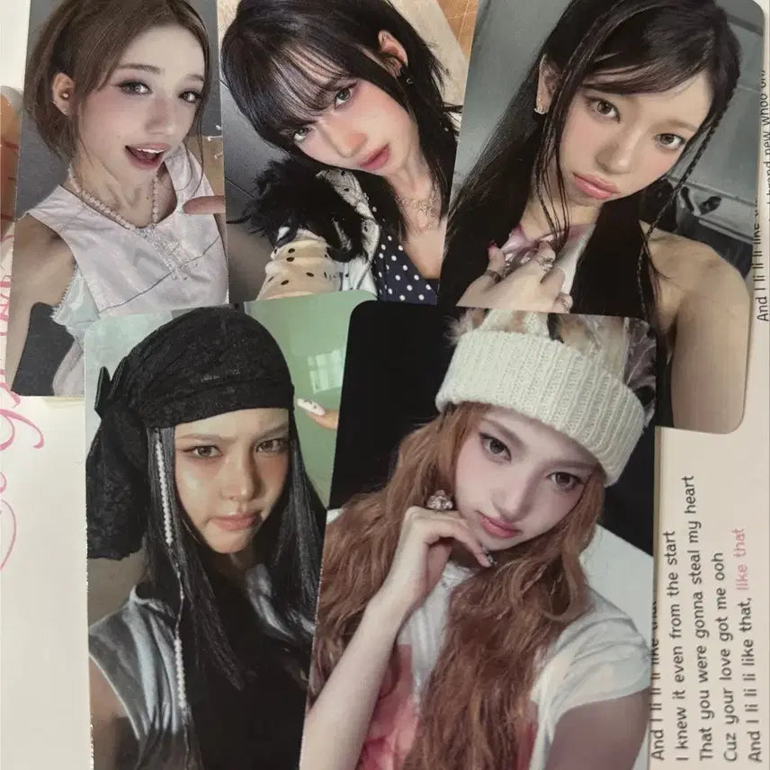 [BUNJANG] A20 MAY Studio Photocard Set / A20 MAY 공방 포카 세트 양도 에이투오메이