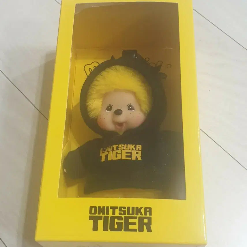 [BUNJANG] Onitsuka Tiger x Monchhichi Collaboration Doll / 오니츠카타이거 몬치치 콜라보 인형