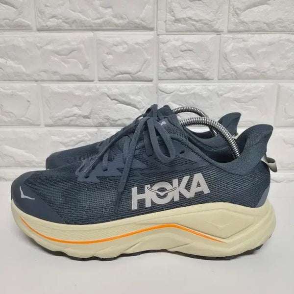 [BUNJANG] Hoka Challenger 8 Running Shoes 270mm Navy / 호카 270mm(정사이즈) 챌린저 8 페이디드 네이비 런닝화