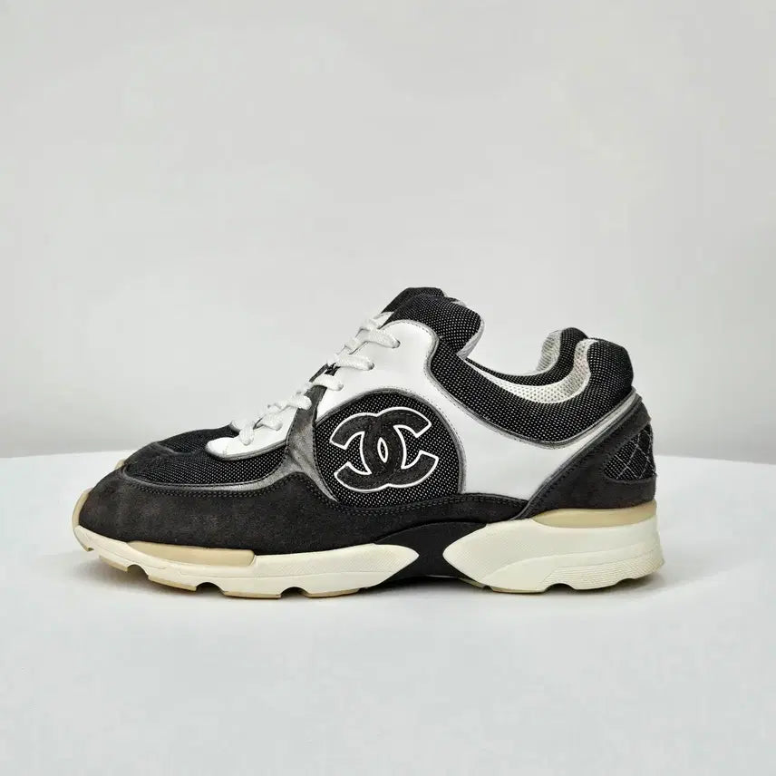[BUNJANG] Chanel CC Cruise Sneakers (Size 37) / 샤넬 CC 크루즈 스니커즈 37 / 600,000