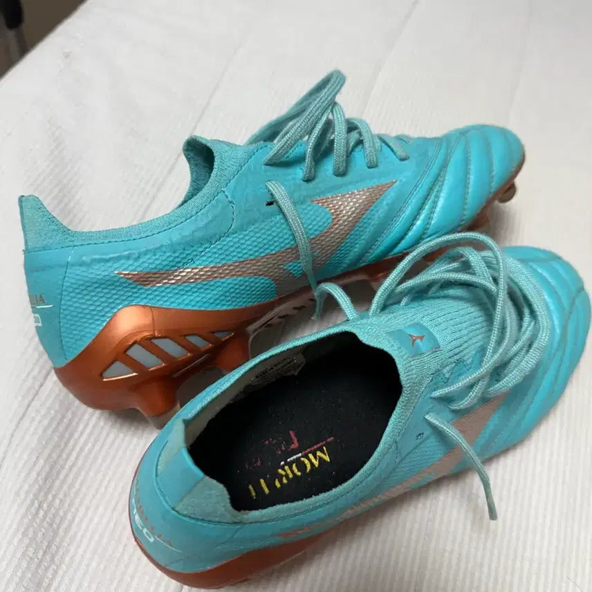 [BUNJANG] Mizuno Soccer Cleats 255mm (JP) / 미즈노 축구화 255