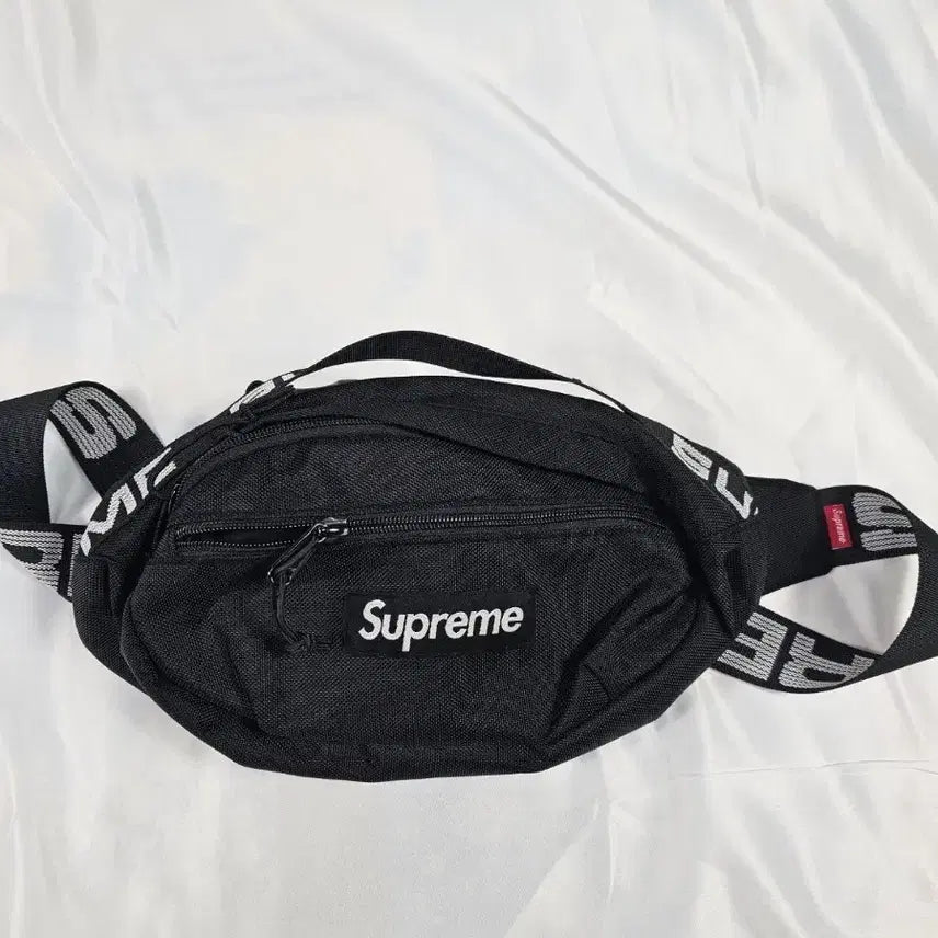 [BUNJANG] Supreme Waist Bag / 슈프림웨이스트백
