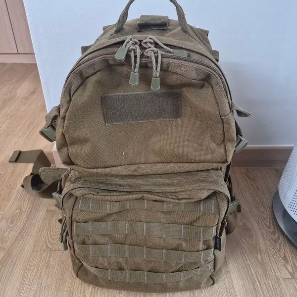 [BUNJANG] Tactical Backpack Military Style Khaki / 택티컬 카키색 백팩 전술 배낭 밀리터리 백팩