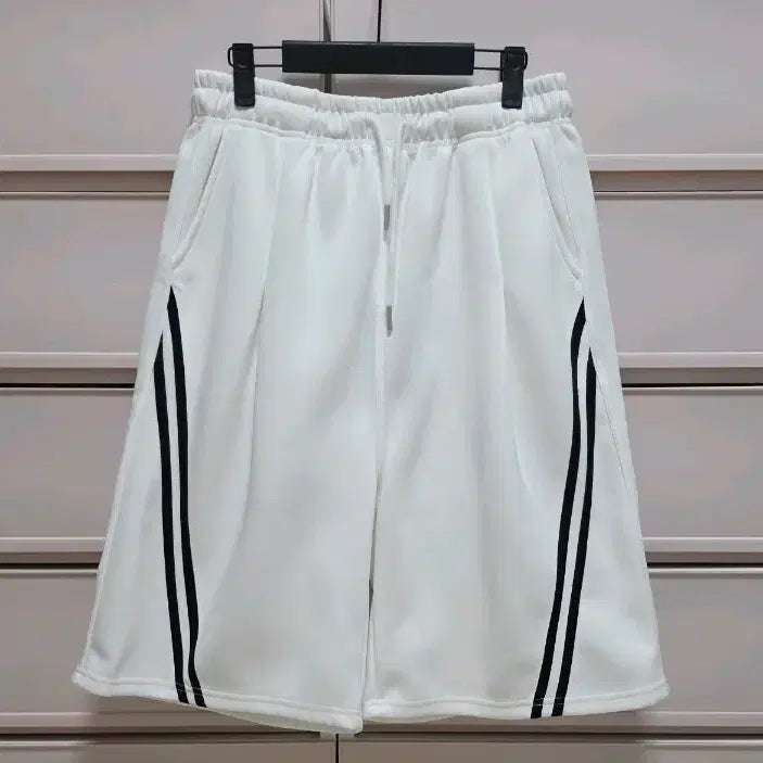 [BUNJANG] Unisex Diagonal Track Bermuda Shorts - New Condition / 사선 트랙 버뮤다 새상품