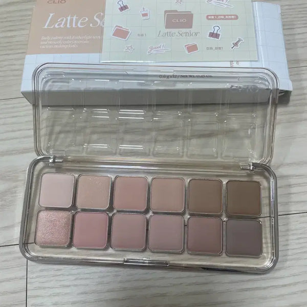 [BUNJANG] Clio Latte is Senior Shadow Palette / 클리오 라떼는선임 섀도우 팔레트