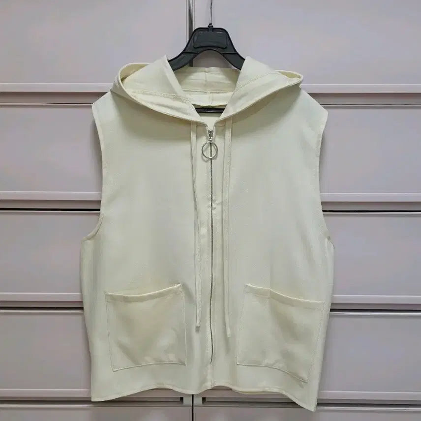 [BUNJANG] Hooded Zip-Up Vest (Cream, Brown) / 후드 집업 베스트 새상품(크림,브라운)