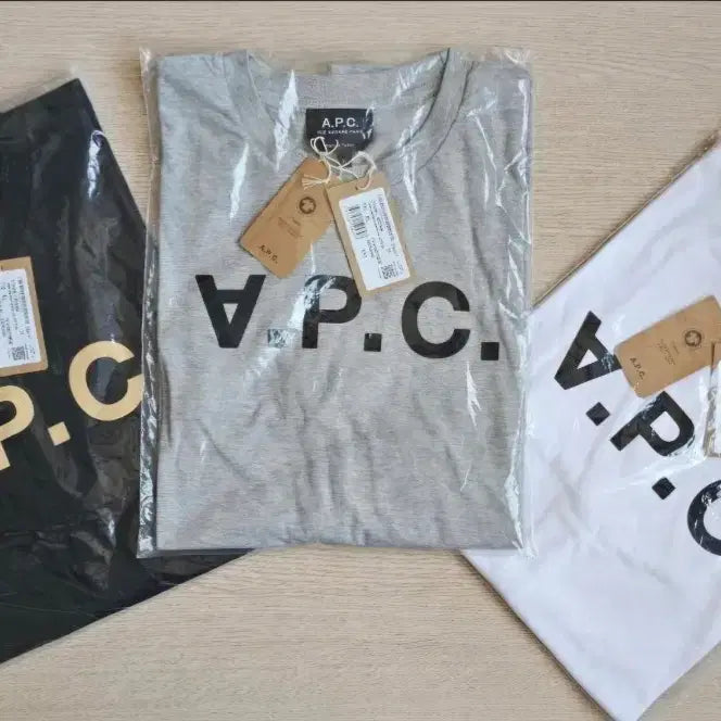 [BUNJANG] A.P.C. Logo T-Shirt Black/Grey/White XL / A.P.C. 반팔티 블랙/그레이/화이트 XL