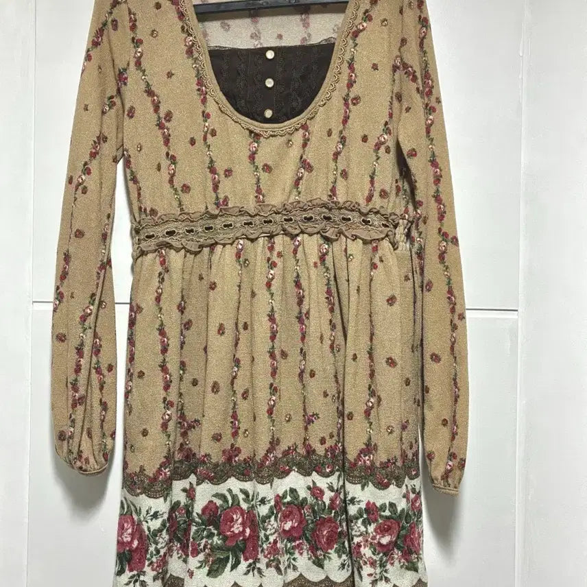 [BUNJANG] Axes Femme Floral Pattern Dress / 엑시즈팜 (AXES FEMME) 플로럴 패턴 원피스