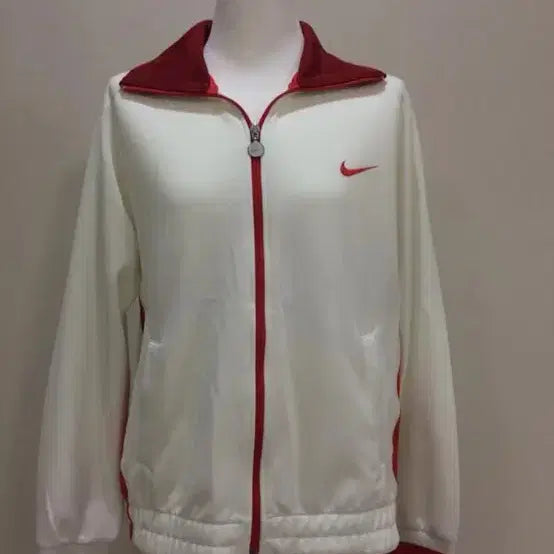 [BUNJANG] Nike Vintage Jacket Size 90 (160-170cm) / 나이키 빈티지 자켓 90사이즈(160-170cm)