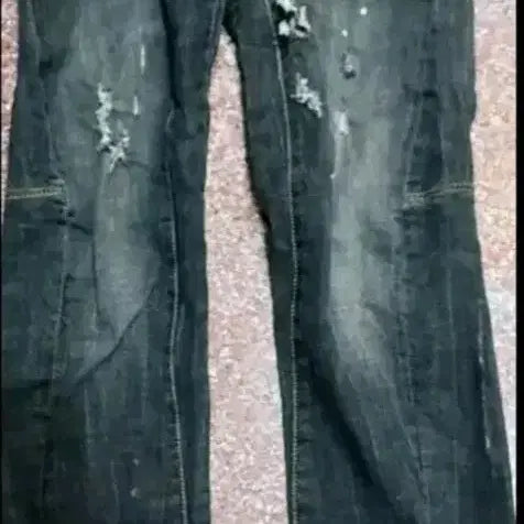 [BUNJANG] Distressed Wash Denim Pants / 데님 팬츠 스플래터 디스트로이드 워싱