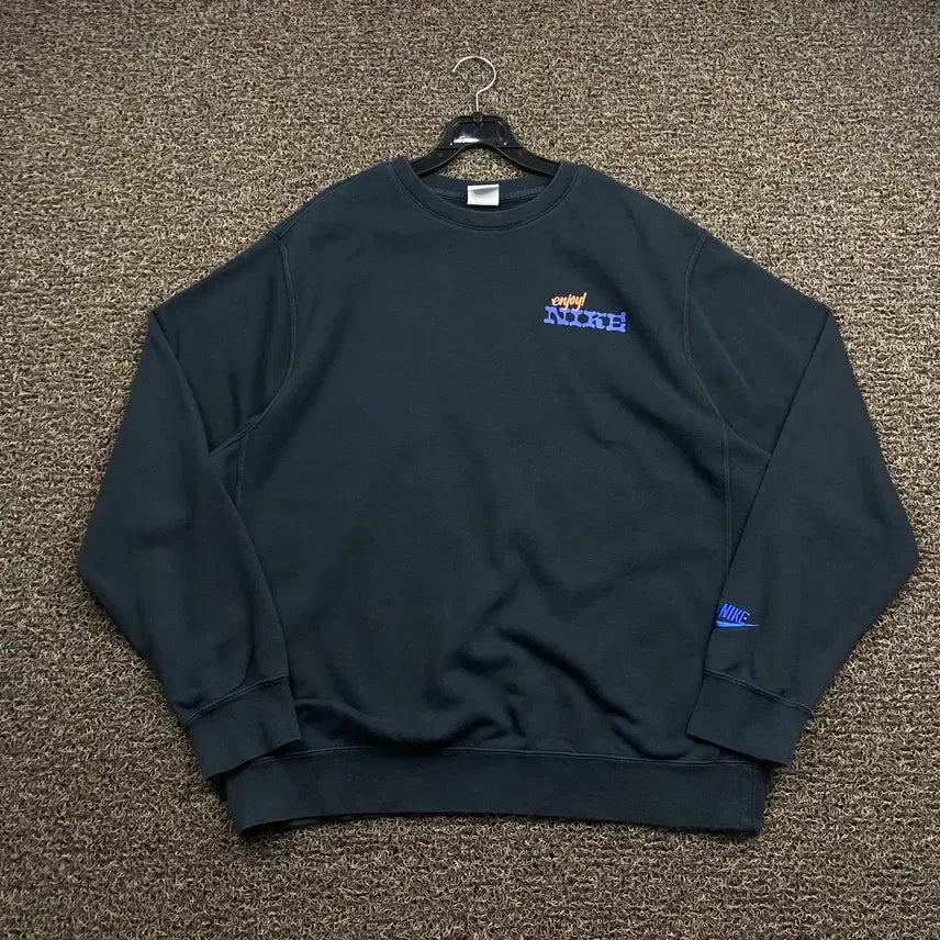 [BUNJANG] Nike Black Sweatshirt / 나이키 블랙 맨투맨
