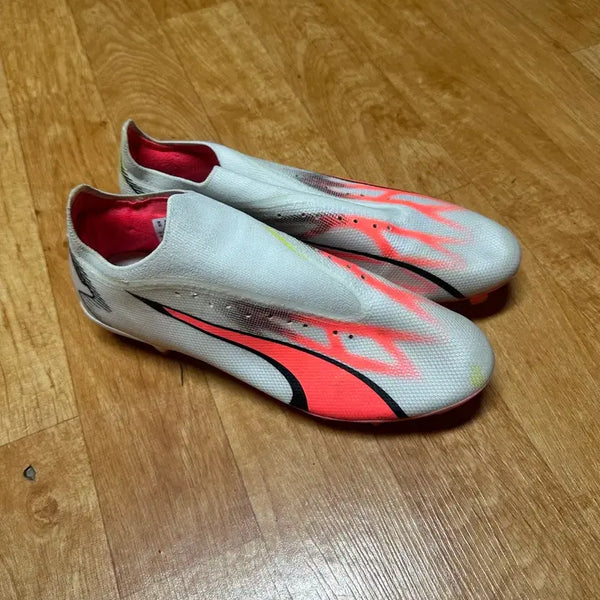 [BUNJANG] Puma Soccer Cleats (Size 280) / 푸마 축구화 급처 280