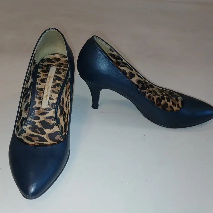 [BUNJANG] Gio & Samantha Navy Leather Pumps (7cm Heel) / 지오엔사만다 펌프스 230 네이비 7cm