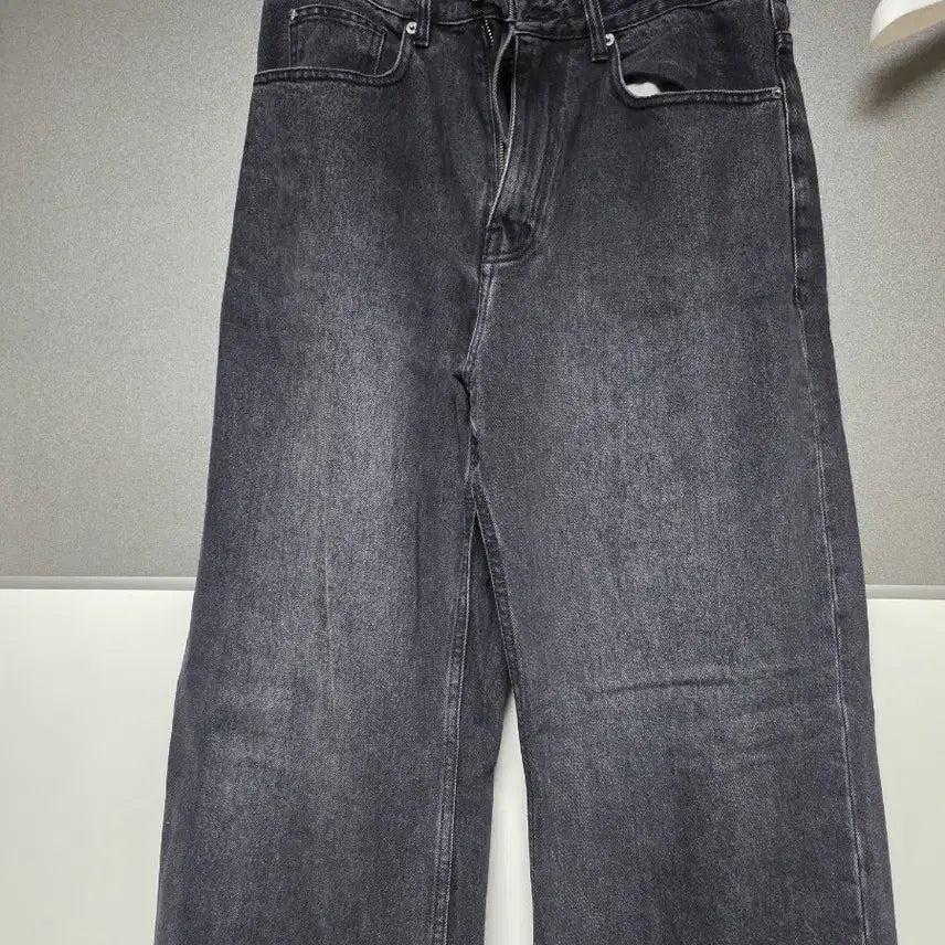 [BUNJANG] Bellie True Wide Washed Black Jeans S / 벨리에 트루와이드 워시드블랙 s