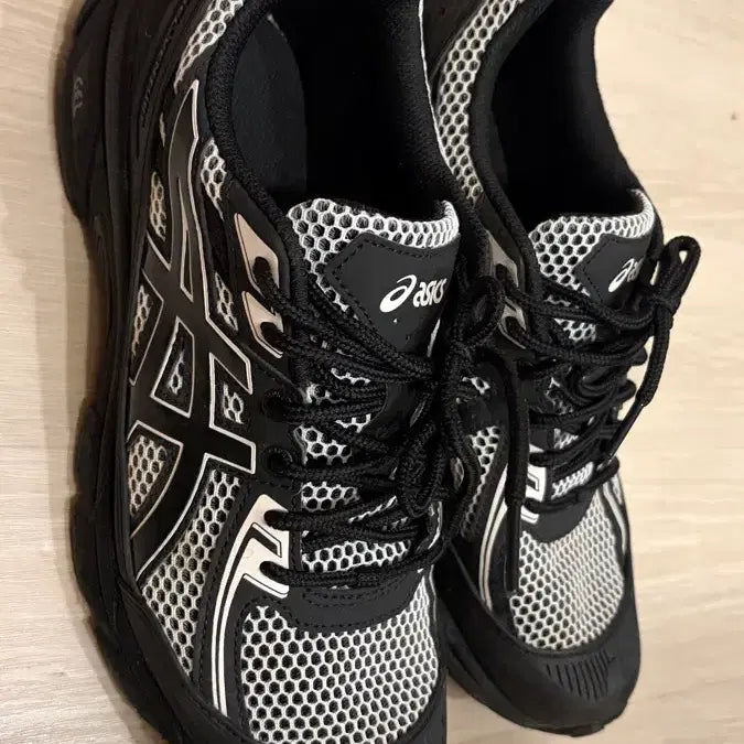 [BUNJANG] ASICS Gel-Venture 6 Shield Black 265 Shoes / 아식스 젤 벤처 6 쉴드 블랙 265