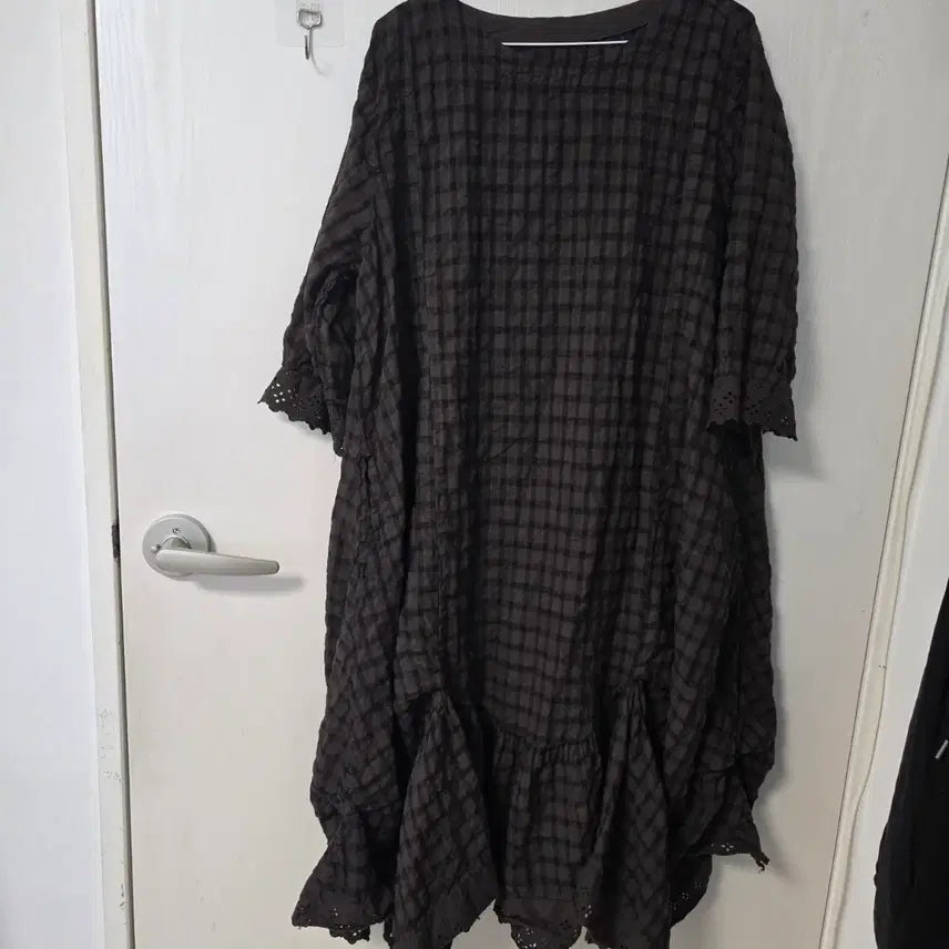 [BUNJANG] Lace Frill Checkered Dress / 레이스 체크무늬 프릴 원피스