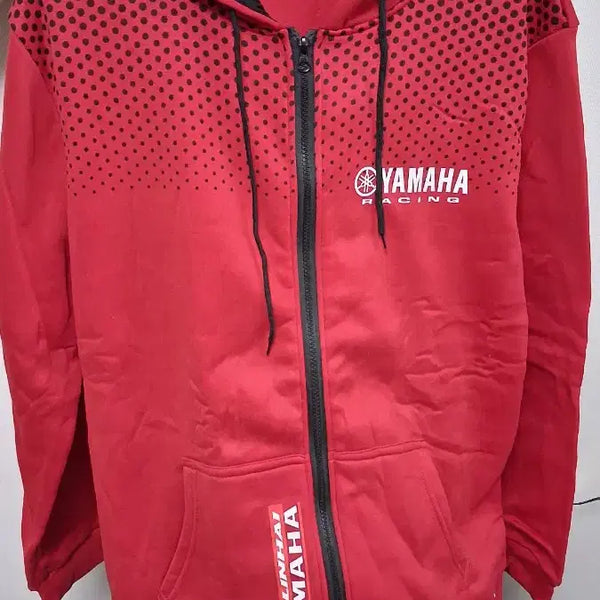 [BUNJANG] Yamaha Men's Racing Hooded Jacket & Jogger Pants Set / 야마하(YAMAHA) 남성용 레이싱 후드티 및 트레이닝 바지 세트 레드앤블랙(2XL) 제품 상세 정보구성: 상의 후드 집업 자켓 + 하의 조거 팬츠 세트 색상: 레드(상의)