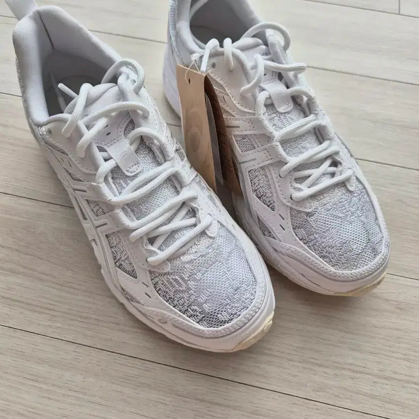 [BUNJANG] Asics Gel-Nono Vickey Lace White 230mm / 새상품)아식스 젤 누노비키 레이스 230(나이키225 사이즈맞아요)
