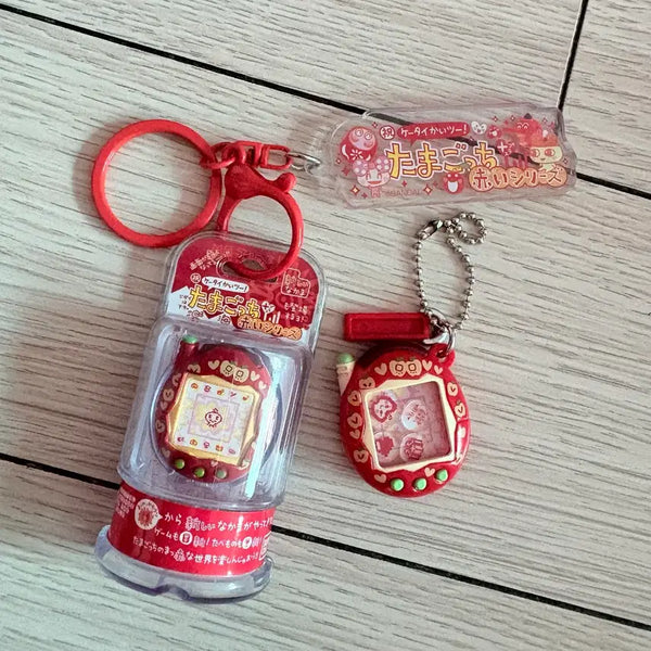 [BUNJANG] Tamagotchi Keychain Set (2 Types) Gacha Random Figures / 다마고치 키링 2종 일괄판매 가챠 랜덤 피규어