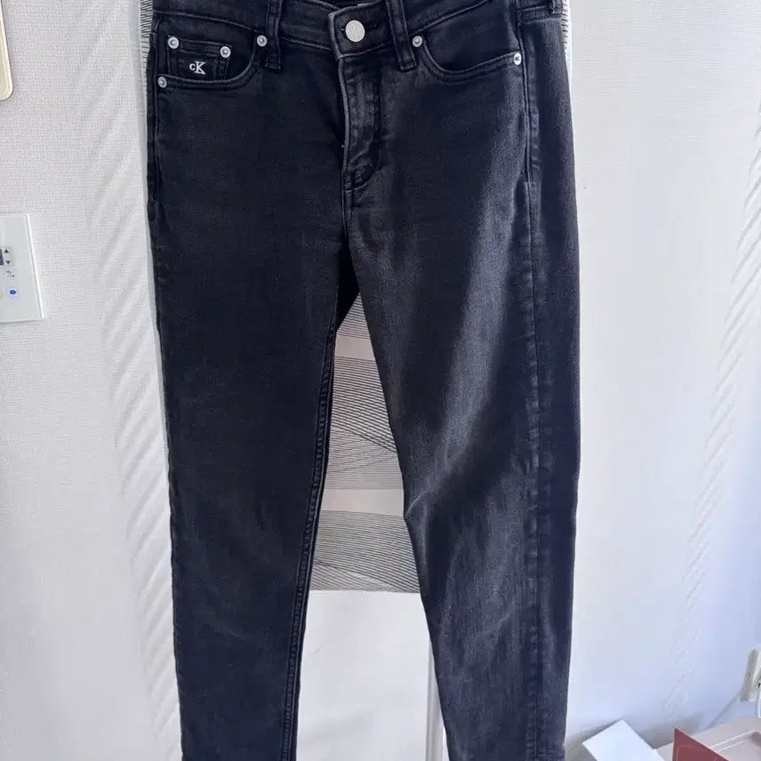 [BUNJANG] Calvin Klein Jeans Black Denim Pants / 캘빈클라인 진 청바지 데님 블랙 검정