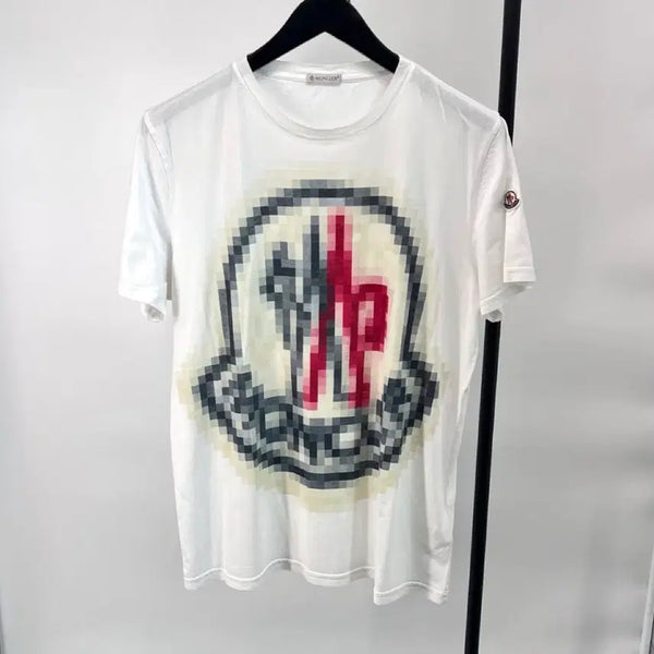 [BUNJANG] Moncler Pixel Logo Short-Sleeve T-Shirt White / 몽클레어 픽셀 로고 반팔 티셔츠 화이트
