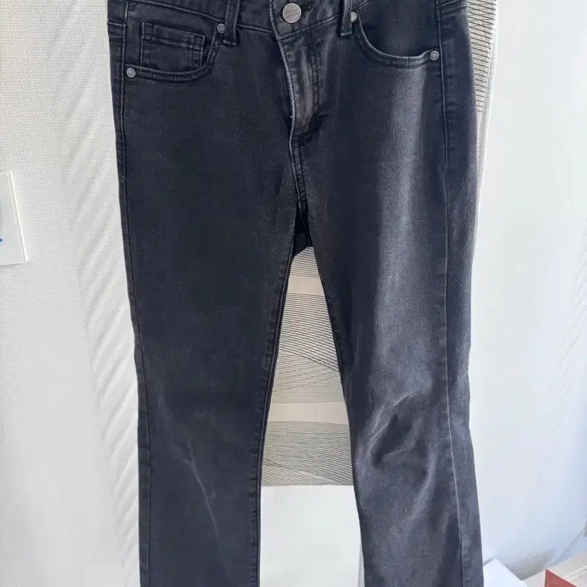 [BUNJANG] Guess Black Denim Pants / 게스 블랙진 팬츠 데님