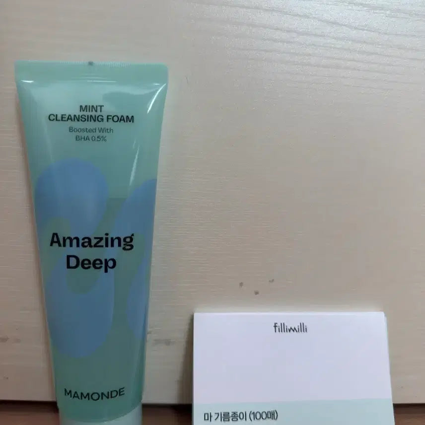 [BUNJANG] Mamonde Amazing Deep Mint Cleansing Foam + Filimili Blotting Paper Set / 마몽드 어메이징 딥 민트 클렌징폼 + 필리밀리 기름종이