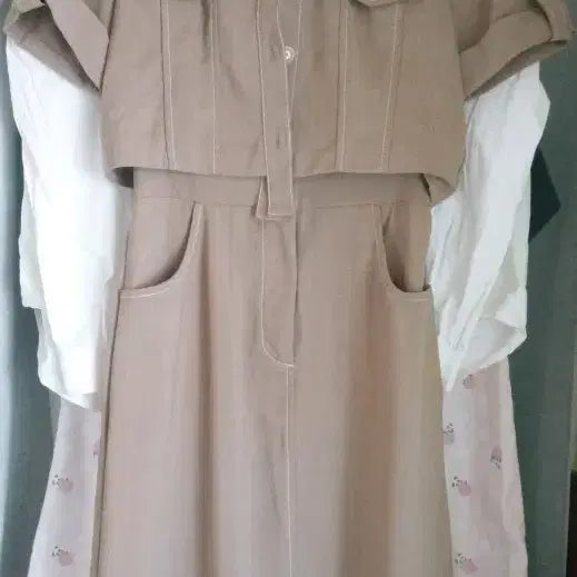 [BUNJANG] M90 Beige Collar Dress / M90베이지색HA라인 카라 원피스>보세>착용감적은거의새것