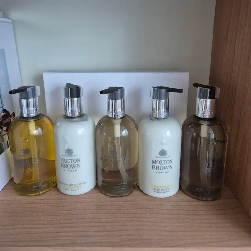 [BUNJANG] Molton Brown Shampoo Conditioner Shower Gel Body Lotion Hand Wash 300ml / 몰튼브라운 300ml