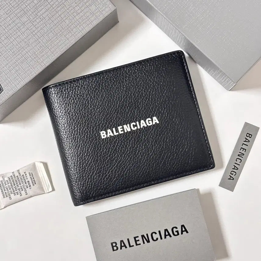 [BUNJANG] Balenciaga Cash Square Logo Bifold Wallet Black / 발렌시아가 캐시 스퀘어 로고 반지갑