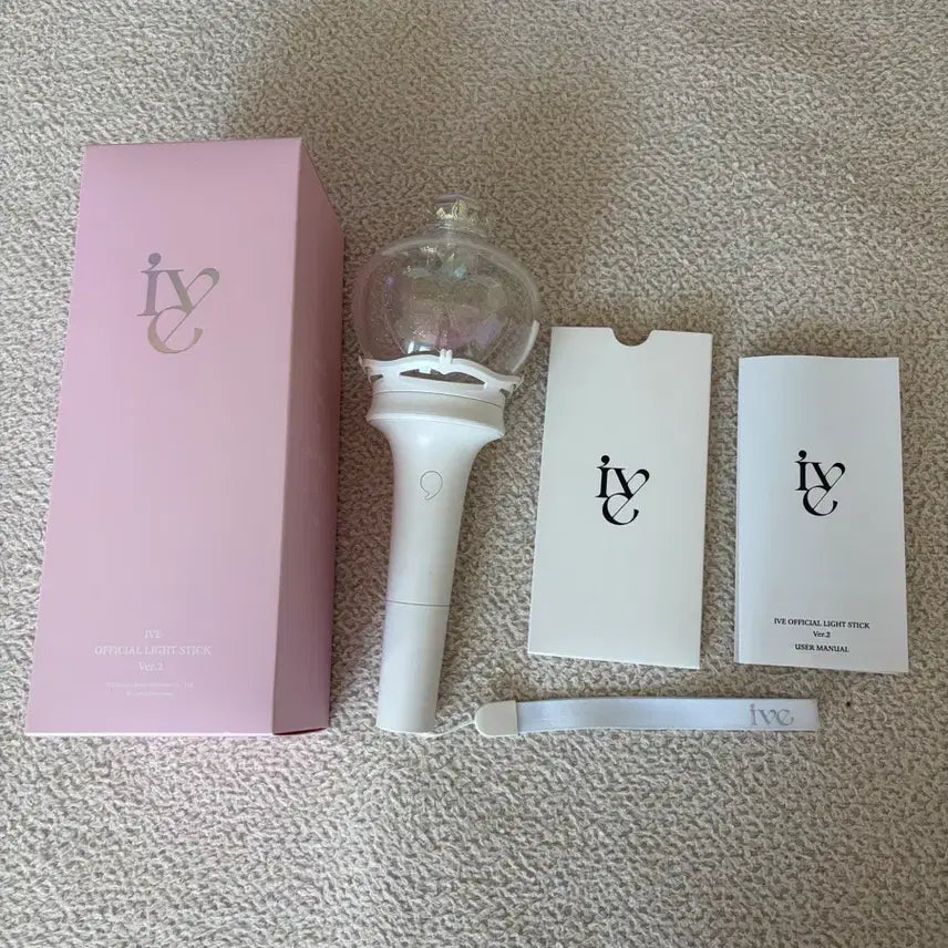 [BUNJANG] IVE Official Lightstick Ver.2 / 아이브 응원봉 ver.2 판매