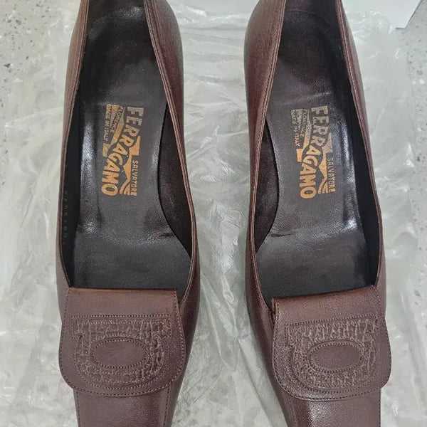 [BUNJANG] Ferragamo Gancini Leather Pumps / 페라가모(Ferragamo) 간치니 가죽 펌프스