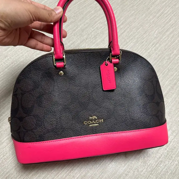 [BUNJANG] Coach Genuine Canvas Tote Bag with Hot Pink Accents / 코치가방
