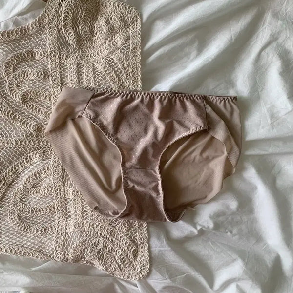 [BUNJANG] Triumph Hemmed Panties (Used) / 트라이엄프 헴팬티 (중고)
