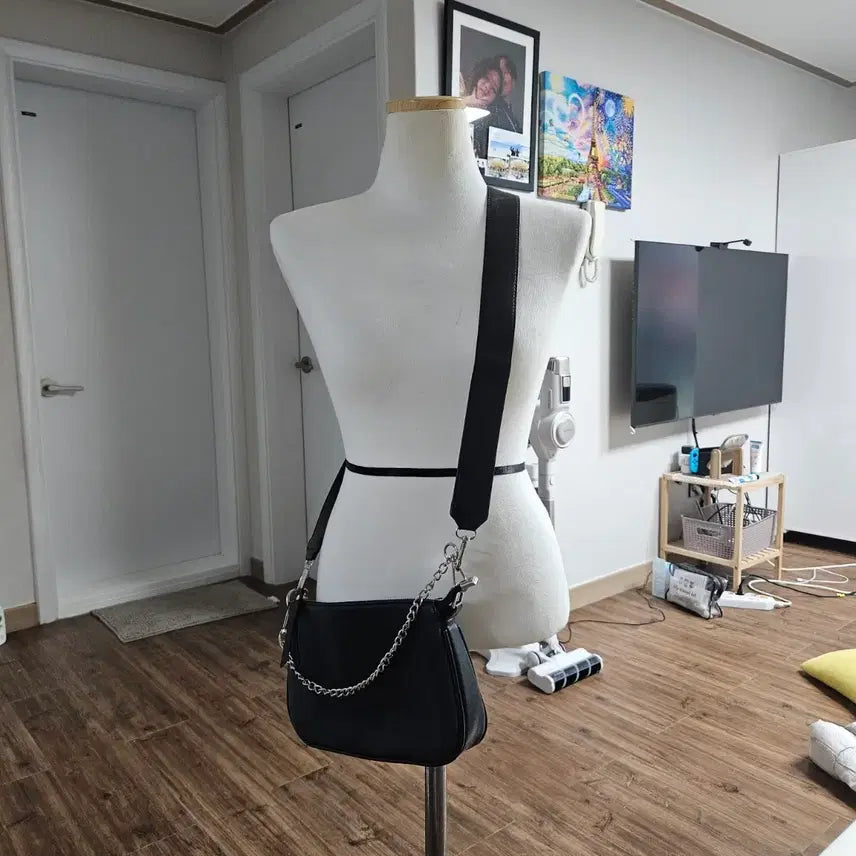 [BUNJANG] Crossbody Bag / 크로스백