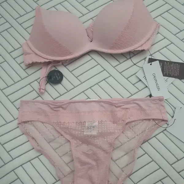 [BUNJANG] Calvin Klein Push-Up Bra & Panty Set / 새상품) 캘빈클라인 브라 팬티 세트 푸시업 브라 ck