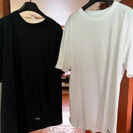 [BUNJANG] Stussy Underwear T-Shirts (Black, White) - 2 Pack / 스투시 언더셔츠 블랙 흰색 총2장