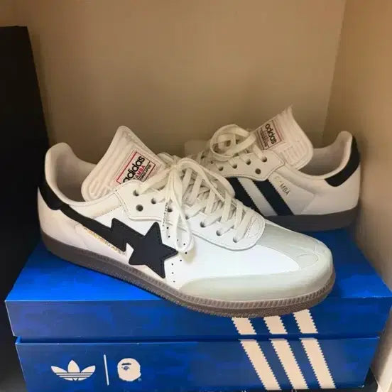 [BUNJANG] Adidas x Bape Samba Footwear White Core Black / 아디다스 x 베이프 삼바 풋웨어 화이트 코어 블랙 255